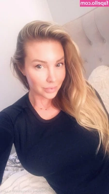 Samantha Saint [ samantha-saint ] - jolly_moore  FREE PAGE   jolly_moore  CREAMPIE   THIS INNOCENT GIRL  