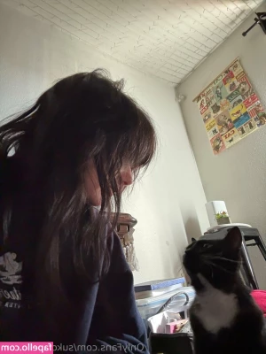 sukoshicosplay - Do you like my butt plug