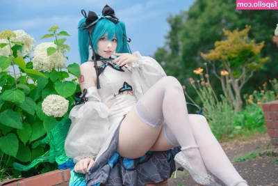 Saya Scarlet [ saya-scarlet ] - happy hump dayyy
