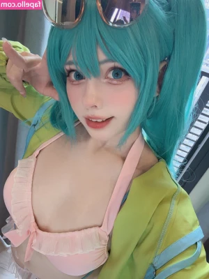 Saya Scarlet [ saya-scarlet ] - 👉🏻 Lick it if you like it 👅