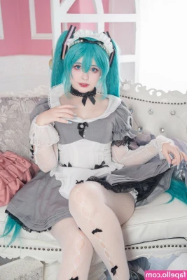 Saya Scarlet [ saya-scarlet ] - My feature shows