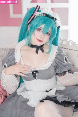 Saya Scarlet [ saya-scarlet ] - One with my actual pics for once 😅