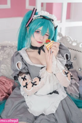 Saya Scarlet [ saya-scarlet ] - Under the table soles