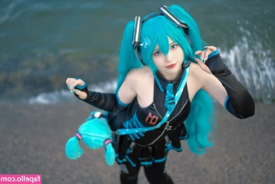Saya Scarlet [ saya-scarlet ] - it's thundering :((