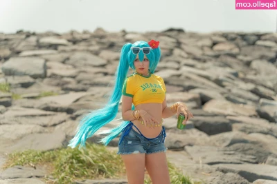 Saya Scarlet [ saya-scarlet ] - Happy weekend 💞