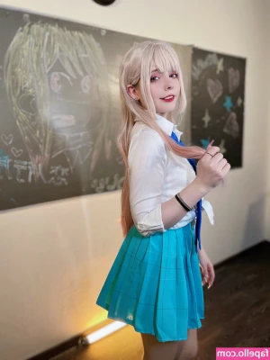 Saya Scarlet [ saya-scarlet ] - Quereis saber que es lo sé viene de nuevo?😈 Desbloquea y verás