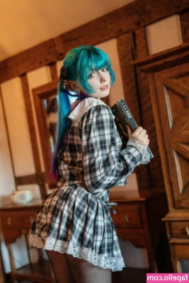 Saya Scarlet [ saya-scarlet ] - I could really use some sloppy head rn