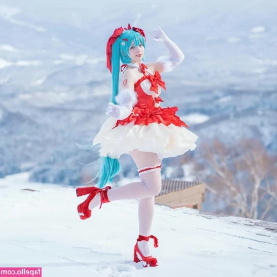 Saya Scarlet [ saya-scarlet ] - Just getting ready for my next bath