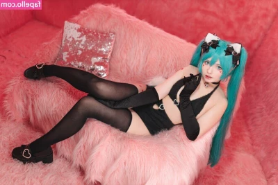 Saya Scarlet [ saya-scarlet ] - First post  Let s get started