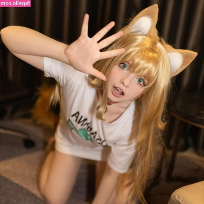 Saya Scarlet [ saya-scarlet ] - I m starting to really enjoy making gifs like this