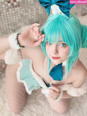 Saya Scarlet [ saya-scarlet ] - Happy valentines day babes  Don t forget to enter the vday rafflle part 1