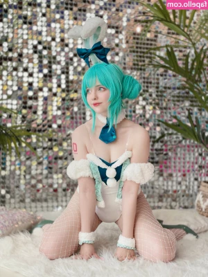 Saya Scarlet [ saya-scarlet ] - MV CONTEST DAY!! the theme is Geek Chic and voting starts in about