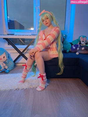 Saya Scarlet [ saya-scarlet ] - Oh boy! Today was amazing… coming soon!