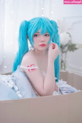 Saya Scarlet [ saya-scarlet ] - Do you know what i want     Do you know what i wait     Do you want