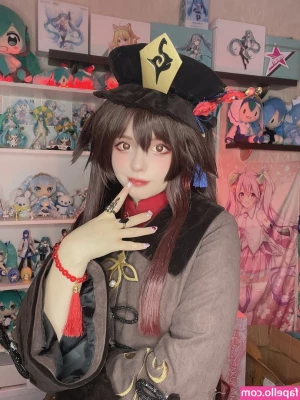 Saya Scarlet [ saya-scarlet ] - Time for another new set!!  This one made me feel REALLY cute and part 1