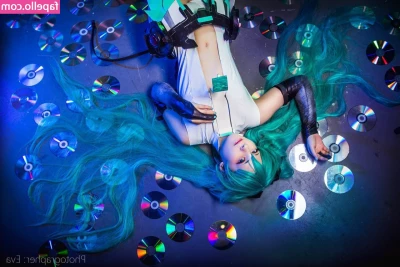 Saya Scarlet [ saya-scarlet ] - BEAUTIFUL SNOWBUNNY @pdxhalo never made a onlyfans until today!!👅
