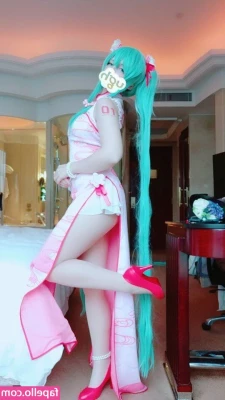 Saya Scarlet [ saya-scarlet ] - Wet creamy pussy all in ur face