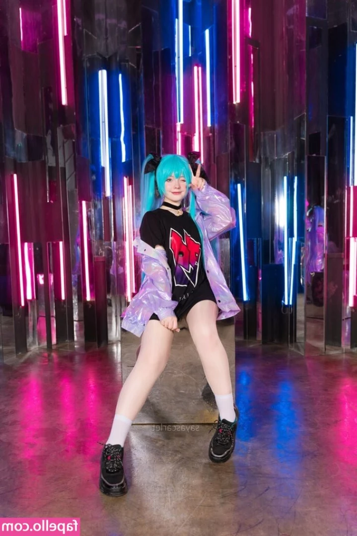 Saya Scarlet [ saya-scarlet ] - Come and get me  I have more to show you