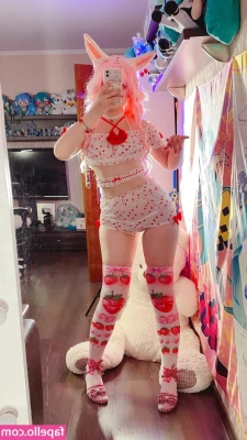 Saya Scarlet [ saya-scarlet ] - Im a sexy gogo dance