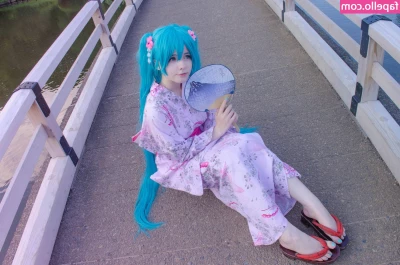 Saya Scarlet [ saya-scarlet ] - Pillow Princess