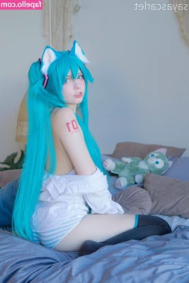 Saya Scarlet [ saya-scarlet ] - Here is the long awaited Plumber Bunny photo-set! Enjoy the free