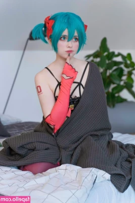 Saya Scarlet [ saya-scarlet ] - I am active daddy talk to me privately
