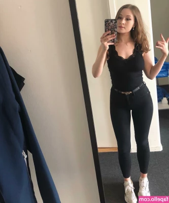 elina twich [ elina-twich ] - We had so much fun and it’s happening all again tomorrow Sex party
