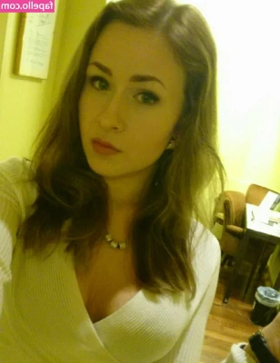 elina twich [ elina-twich ] - This top is perfectly tiny for my big titties