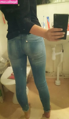 elina twich [ elina-twich ] - Play with me  DM ME