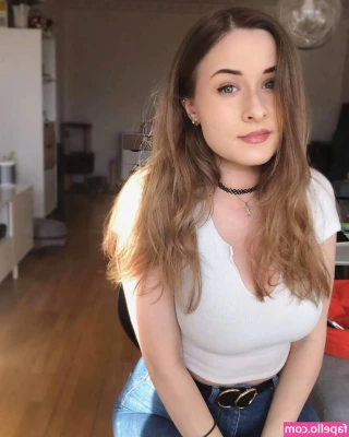 elina twich [ elina-twich ] - Im too hot  waiting for you
