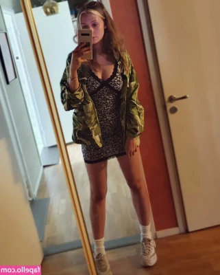 elina twich [ elina-twich ] - Do you like tattoos?