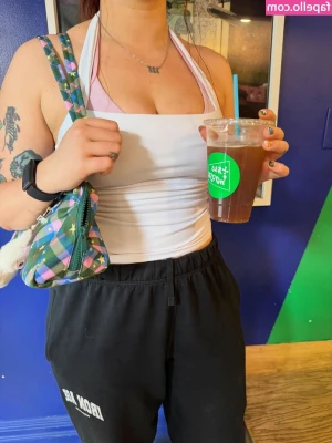 Allie Katch [ allie-katch ] - If you haven't purchased my video of me showering while the sunrises