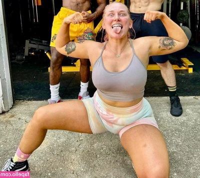 Allie Katch [ allie-katch ] - Come follow my new giantess TikTok     https vm tiktok com TTPdYbWXPP