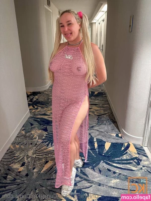kc.free [ kc-free ] - Time to lay back and stroke your dick to my titties