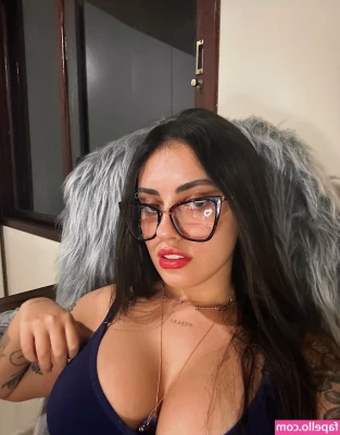 Vitoria Marcilio [ vitoria-marcilio ] - BREED MOMMY !!!!