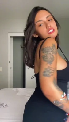 Vitoria Marcilio [ vitoria-marcilio ] - Buenos días Fans   Agradece porque respiras  porque tienes VIDA