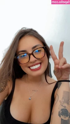 Vitoria Marcilio [ vitoria-marcilio ] - Good afternoon! I hope everyone had a great new year! I spent mine