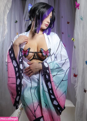 Athena Cosplay [ athena-cosplay ] - kiss my belly?