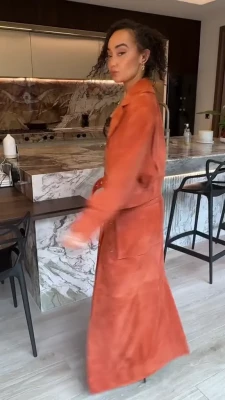  [ leigh-anne-pinnock ] - Brand NEW POV Video ! DM GAG if you want it 😈