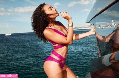 Leigh-Anne Pinnock [ leigh-anne-pinnock ] - 🤫 Currently filming some red hot content with @empressming 😜 