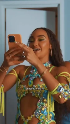 Leigh-Anne Pinnock [ leigh-anne-pinnock ] - Who loves me allllll wet and slippery from the bath?