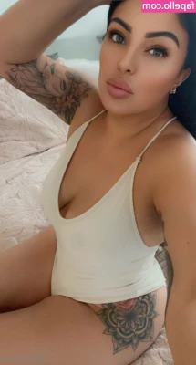thickbaddie_jenna [ thickbaddie-jenna ] - Do you like me wearing red?