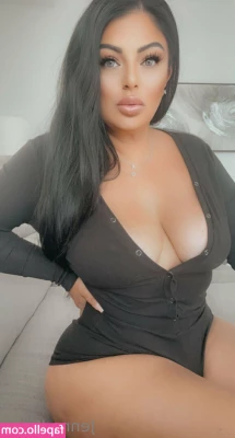 thickbaddie_jenna [ thickbaddie-jenna ] - Go follow this sexy lady if you haven t already    jaded_chaos https