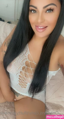 thickbaddie_jenna [ thickbaddie-jenna ] - Take me as I am or watch me as I go