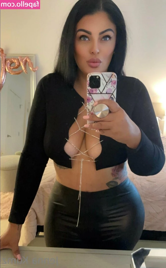 thickbaddie_jenna [ thickbaddie-jenna ] - them big ol bitties huh