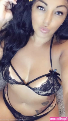 thickbaddie_jenna [ thickbaddie-jenna ] - A whole lot of 🍑