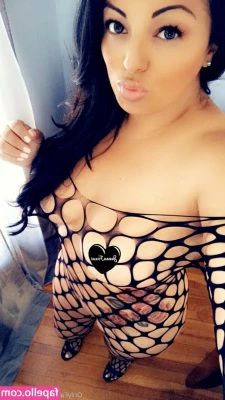 thickbaddie_jenna [ thickbaddie-jenna ] - check out  realstephendallas who likes to show of his body  upload