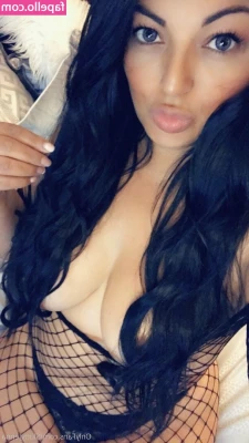 thickbaddie_jenna [ thickbaddie-jenna ] - Hope everyone easter was great