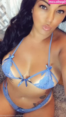 thickbaddie_jenna [ thickbaddie-jenna ] - Pictures after have had a big meal