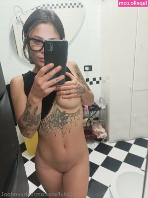 babyvodoo1 - I want to be adored 🖤